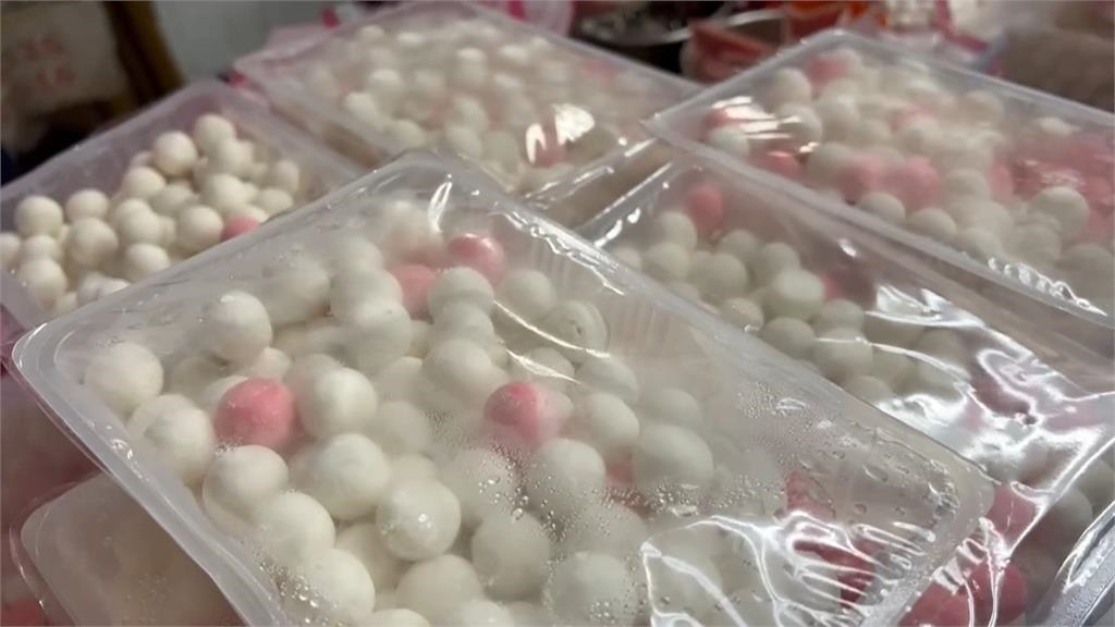 冬至不只紅白湯圓可以吃！業者創意推出草仔粿、紅龜粿口味
