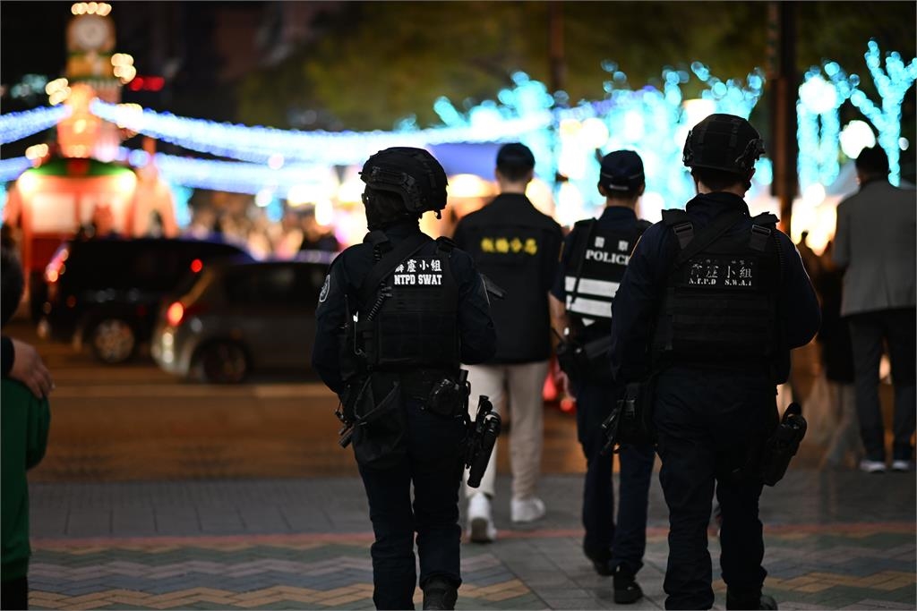 內政部、警政署迅速指揮！隨機襲擊後強化大眾運輸及人潮聚集處警力