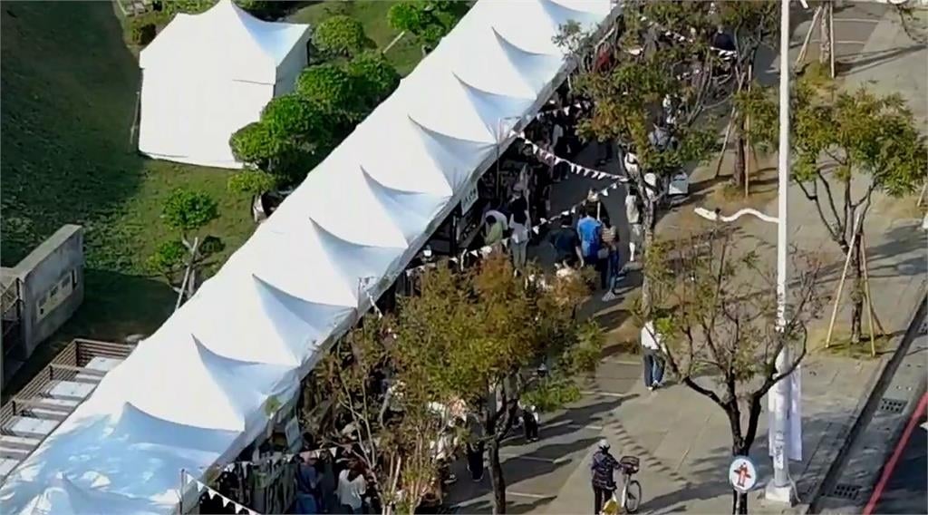 快新聞／防隨機攻擊！10萬人參加耶誕生活節　高雄警力增3倍