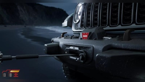 原廠絞盤上身 !　Jeep 推出 Gladiator Shadow Ops 特仕車型
