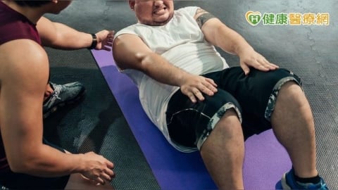 男性累、胖、沒性慾？醫警告：恐是睪固酮不足　教你改善方式