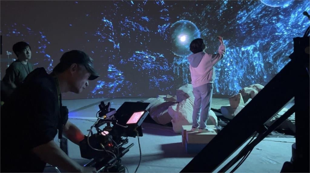 教學直通產業現場！台藝大廣電系主任陳靖霖前進《民視虛擬棚》實戰學習