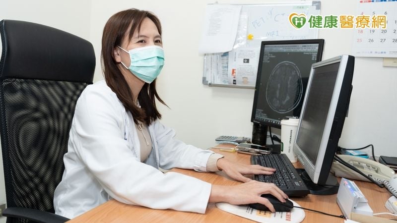 香港晚期肺癌病友跨海來台求生機　自體免疫細胞療法助擺脫劇痛