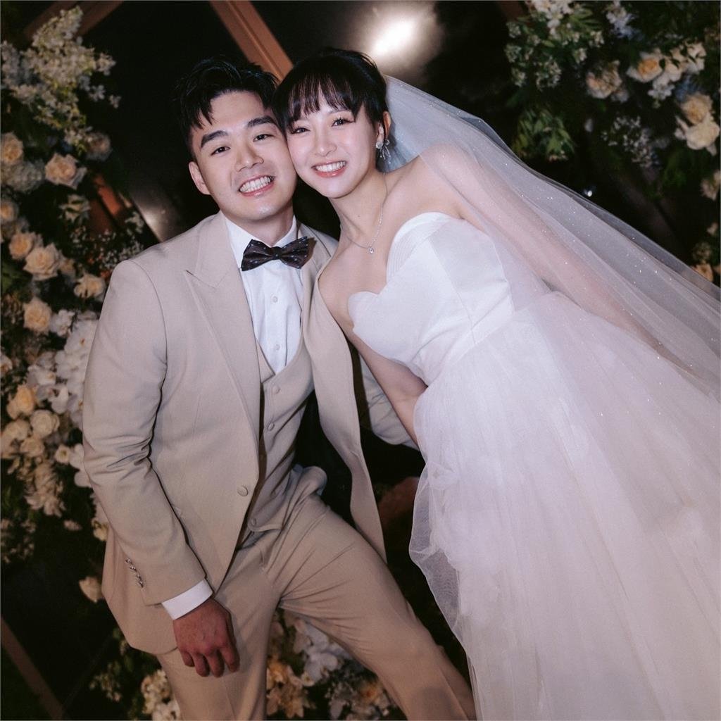 羽球／王齊麟結婚典禮上辦「寶寶性別趴」！運動部長李洋抱病當證婚人：終於有人收服你