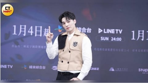 黃偉晉自爆「大頭症」　進組第二天就發作