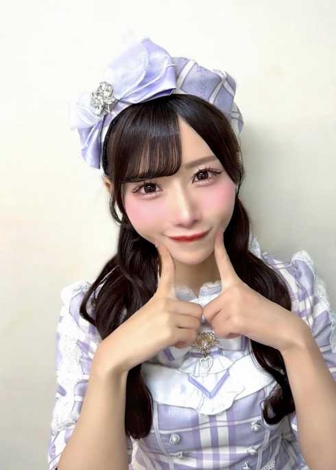 菖蒲真凜被抓包重大契約違規而退團。（圖／翻攝自菖蒲真凜IG）