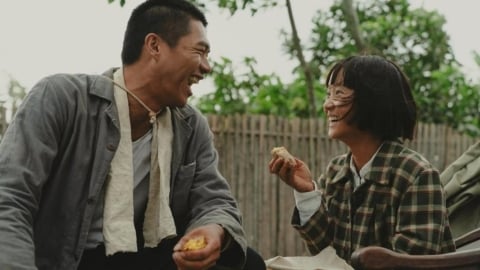 拍白色恐怖《大濛》遭PTT電影版封殺！版主「公布原因」兩派戰翻：戒嚴？