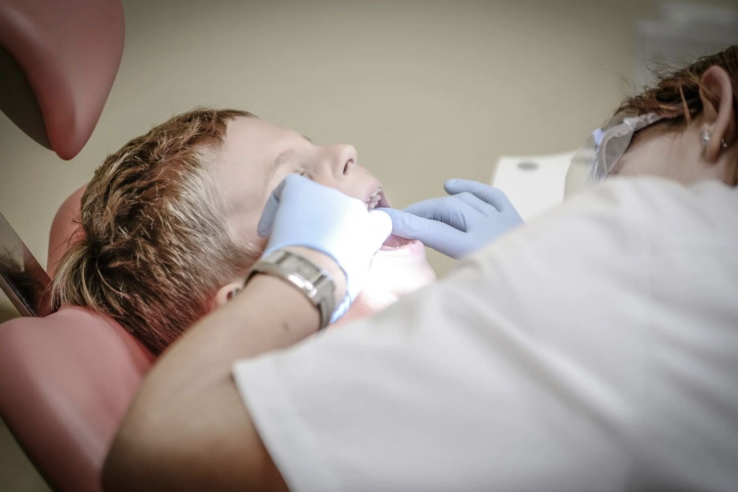 台灣5歲童「齲齒率」近半 家長注意！1歲前就該首次牙科檢查 27