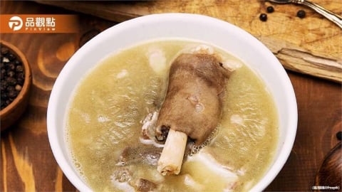 喝大骨湯補鈣？營養師揭3大迷思 喝豆漿也沒用