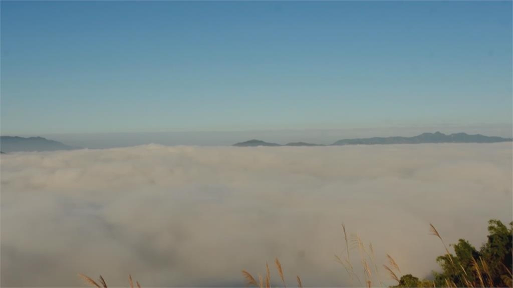 太美了!　攝影師蹲點3小時　直擊虎頭山雲海壯闊