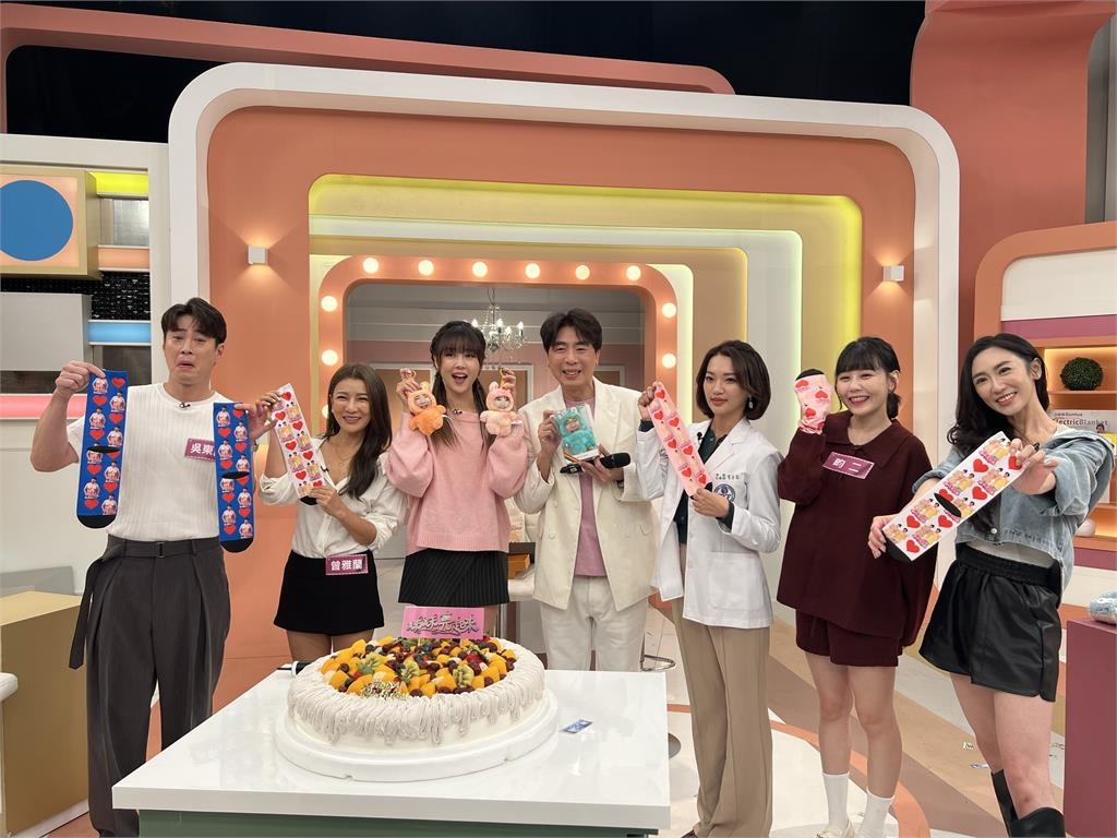 《姊妹亮起來》嚴立婷生日禮收「梁赫群醜bubu」！回這要丟掉還是避邪？