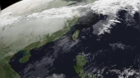 冷氣團陪過聖誕「低溫下探10度」！跨年元旦天氣出爐「第一道曙光」得碰運氣