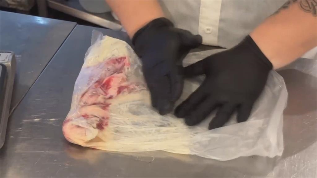 高檔燒肉吃起來酸酸的? 業者:熟成醬醃製屬正常現象