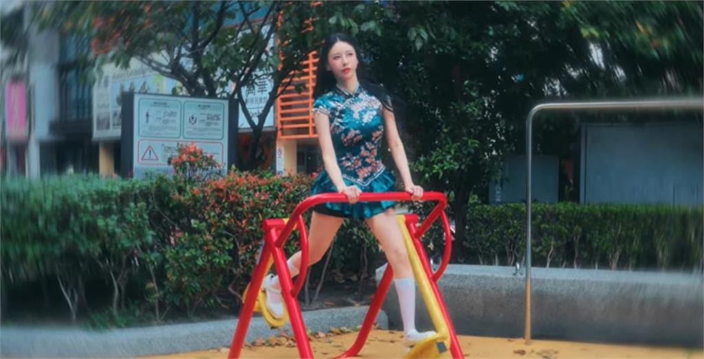 李雅英新歌MV化身「阿勇」搞笑魂爆發　上架不到24小時突破3萬點閱