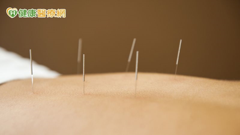 冬天胸悶、心悸變多？中醫點出「心陽不足」4大警訊與日常調理法