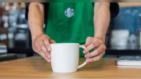 到韓國星巴克要求1服務！她拿到後心碎「在台灣被慣壞」　網嘆：養出奧客