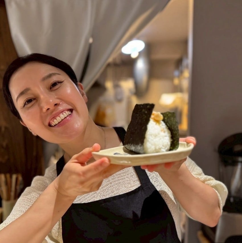 隱退11年暗黑界女神化身「飯糰正妹」！自信神采掀網暴動：當年真的超愛她