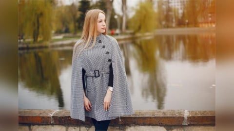 為什麼時尚咖都愛斗篷外套？優點與3項穿搭技巧一次掌握