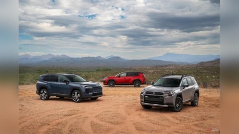 Toyota 第六代 RAV4 104 萬起正式展開預售！三車型六編成全數到位！