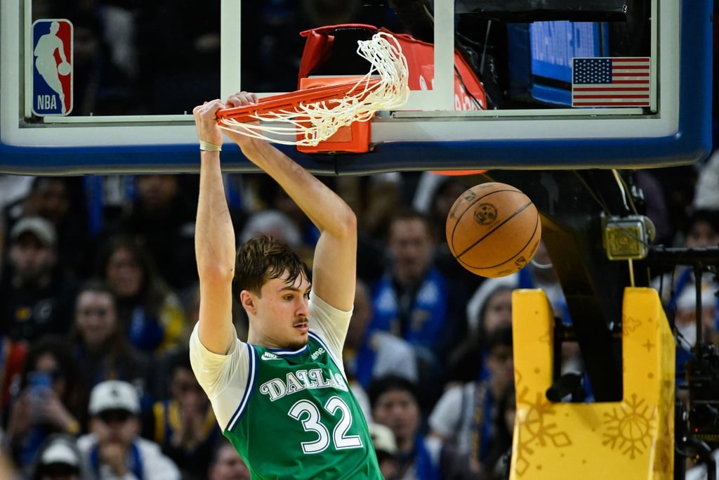 NBA(影)／獨行俠「玻璃人」AD耶誕大戰又傷退！旗子哥得最高27分仍不敵勇士