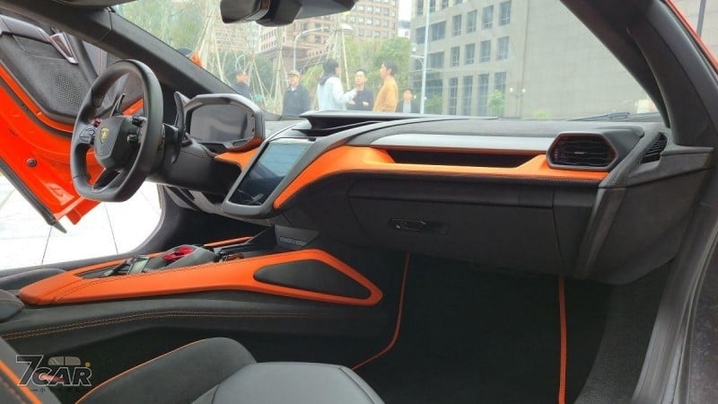 Revuelto、Temerario、Urus SE 同臺展演　Lamborghini Taipei 犇擎盛典於臺北登場