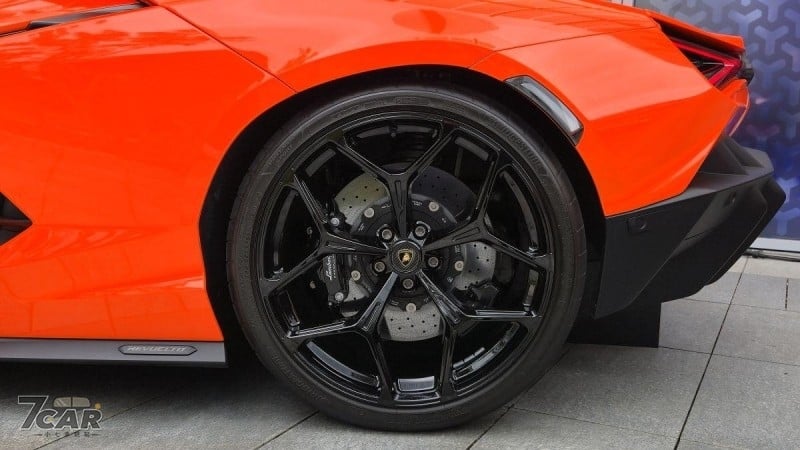Revuelto、Temerario、Urus SE 同臺展演　Lamborghini Taipei 犇擎盛典於臺北登場