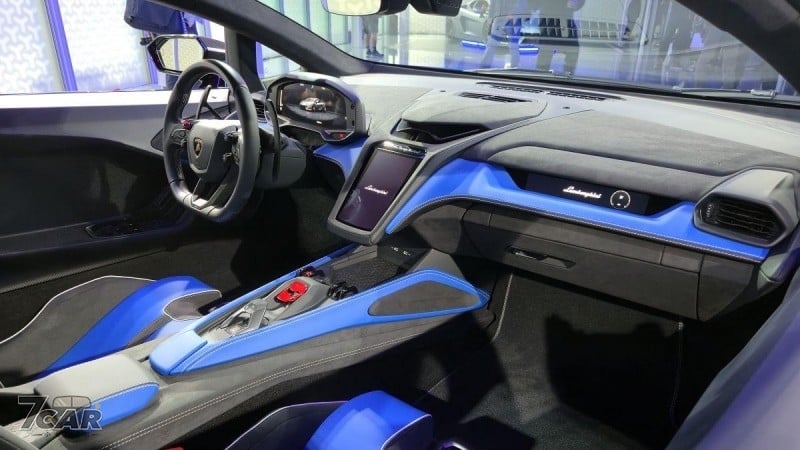 Revuelto、Temerario、Urus SE 同臺展演　Lamborghini Taipei 犇擎盛典於臺北登場