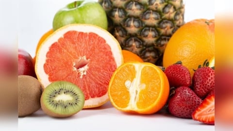 「3種水果」千萬別空腹吃！營養師警告：胃壁可能被酸到「嫩化」