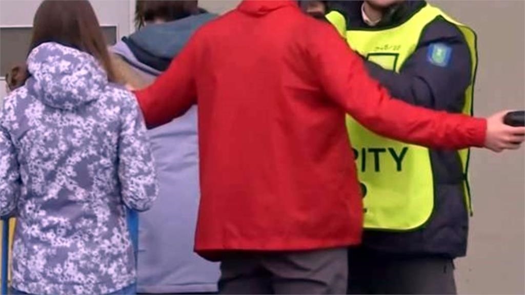 台遊客入境日本遭搜身「私密處都不放過」！過來人秒曝「1原因」：最容易被查