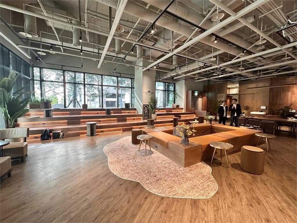 無畏中國瑞幸咖啡來台 路易莎開新店大嗆瑞幸