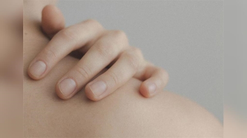 「輕觸就痛」痛到不敢穿衣服！   她看遍骨科復健科才知帶狀疱疹