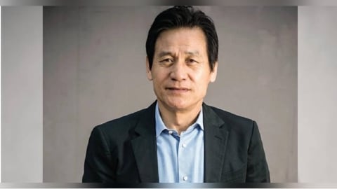 73歲韓國影帝「用餐噎到昏迷」　急送加護病房性命垂危