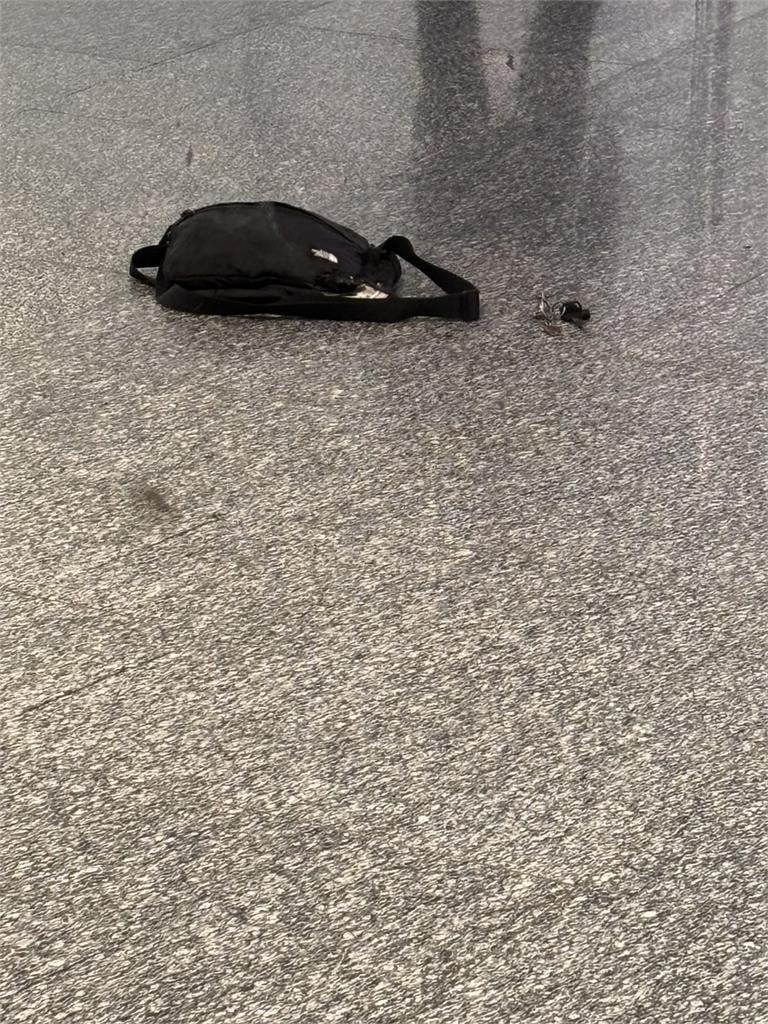 又是行動電源自燃！桃機一航驚傳旅客背包「冒煙起火」　