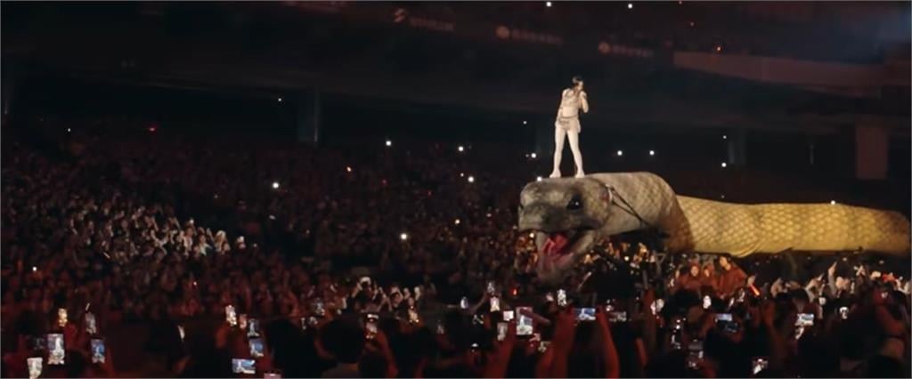 蔡依林演唱會「多疑點」網瘋猜光明會成員　音樂總監8點回應：那我是金城武