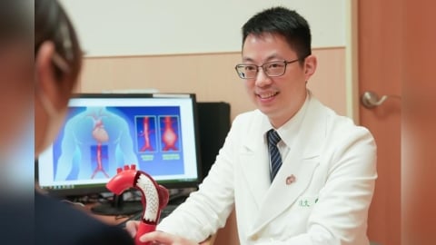 關鍵血管阻塞 「複合式冠脈血流重建」搶救可逆心肌！胸悶、呼吸喘應留意