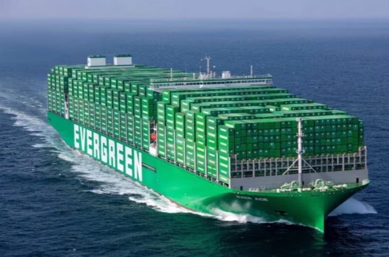 長榮海運「年終10個月」跨年前就入帳！員工待2年「狂領100個月獎金」超幸福