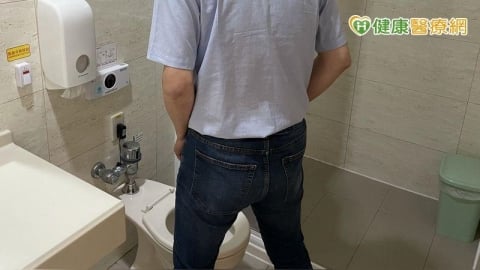 58歲男激情解鎖新體位聽見「啪」響聲　下體變「紫茄子」急送醫