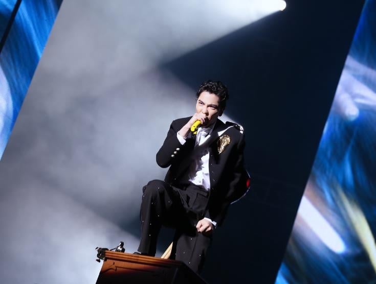 蕭敬騰暌違5年「在台灣跨年」！開唱前「開嗑1物」私下真面目全被拍