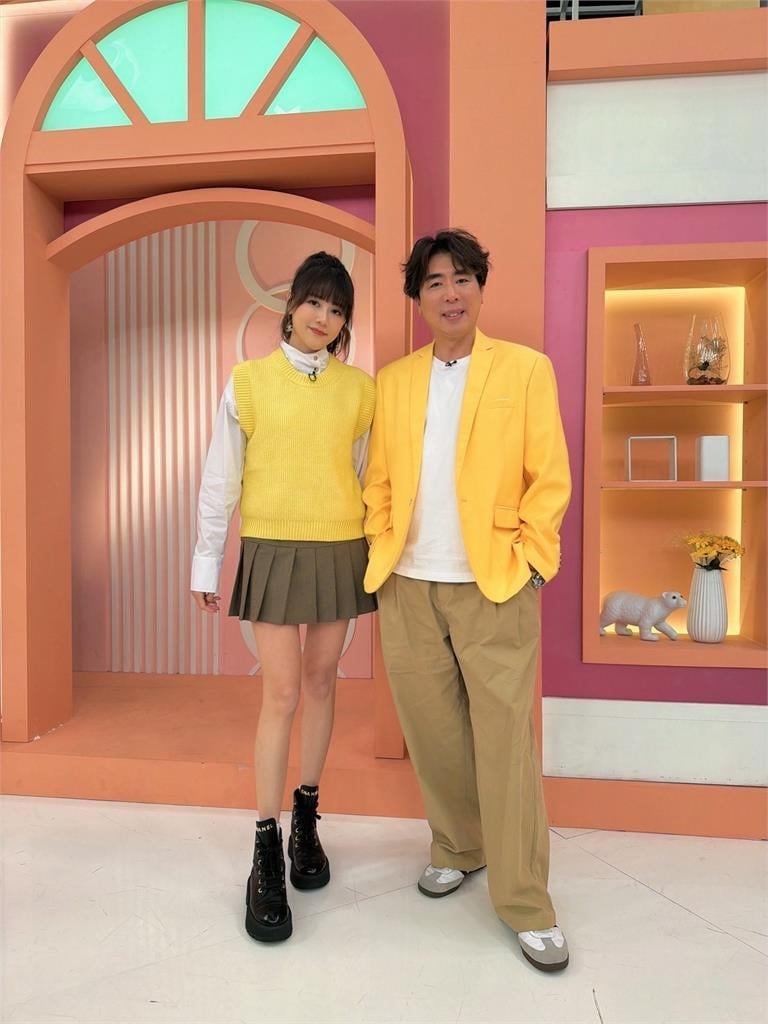 Julie 過年紅包數錯人數壓力大!葉欣眉佩服梁赫群「搭便車神技」