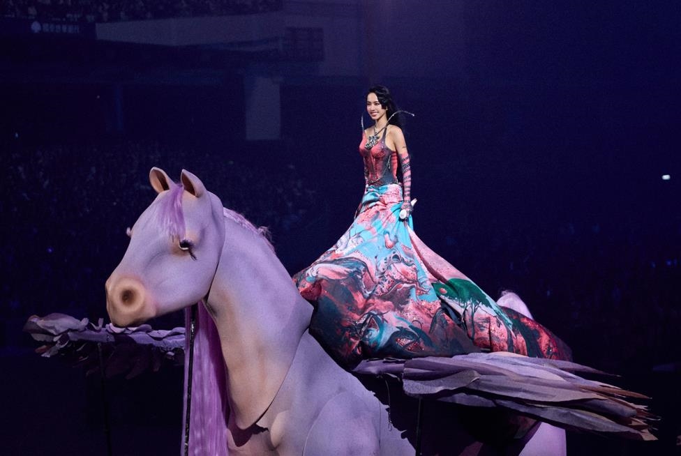 蔡依林出動金豬豪撒3600萬　演唱會精彩細節全曝光