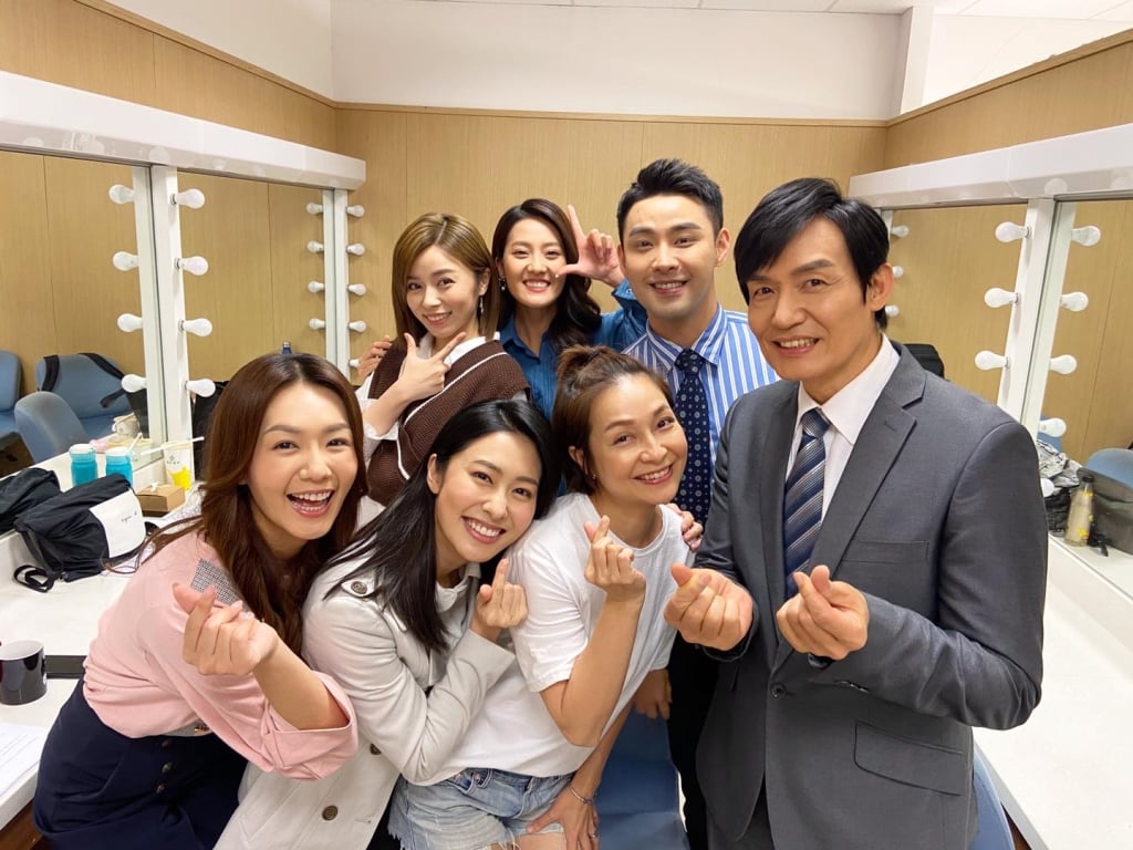 曾演《多情城市》女星張郁婕低調宣布「升格人妻」！與愛情長跑十多年男友結婚了