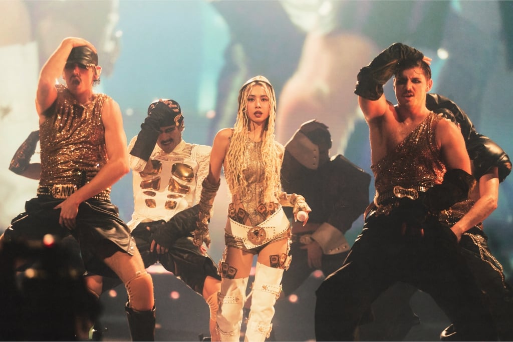 蔡依林花3600萬造四噸重金豬！演唱會到一半「紙鈔飛滿天」全場嗨翻 