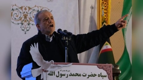 伊朗抗議首傳6人死亡　總統罕見承認示威群眾「訴求合理」