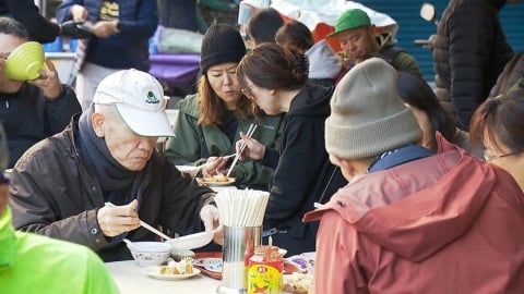 全台"凍番薯" 民眾早起吃米粉湯.熱湯圓暖和身體