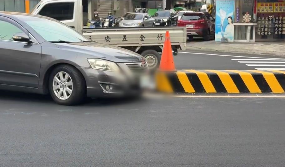 彰化田中庇護島2天擊落4車! 交通處:已考慮轉彎軌跡