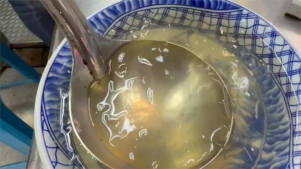 黑白大廚金度潤驚喜現身基隆廟口夜市　滷肉飯.咖哩炒麵樣樣來！