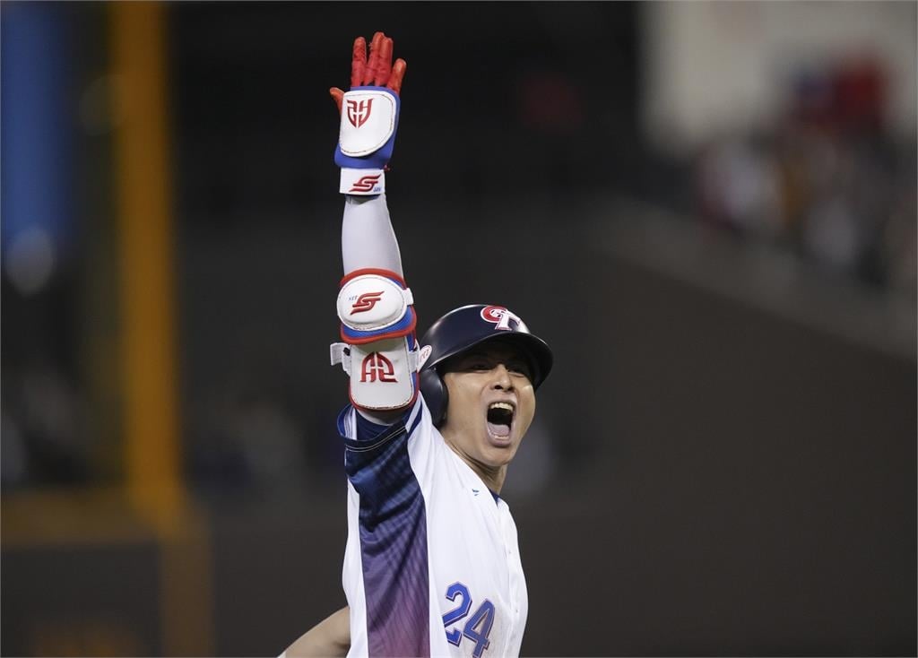 《冠軍之路》狂寫影史票房紀錄！蔡其昌「5刷」感性警告：極重度要準備腸胃藥