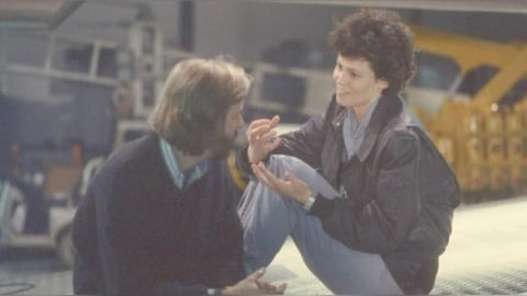 「異形教母」雪歌妮薇佛曾怒嗆卡麥隆 坦言：他脾氣溫和很多了