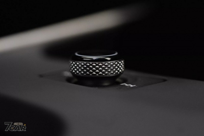 實體按鈕回歸，新一代 Volkswagen ID. Polo 座艙設計公開