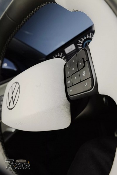 實體按鈕回歸，新一代 Volkswagen ID. Polo 座艙設計公開